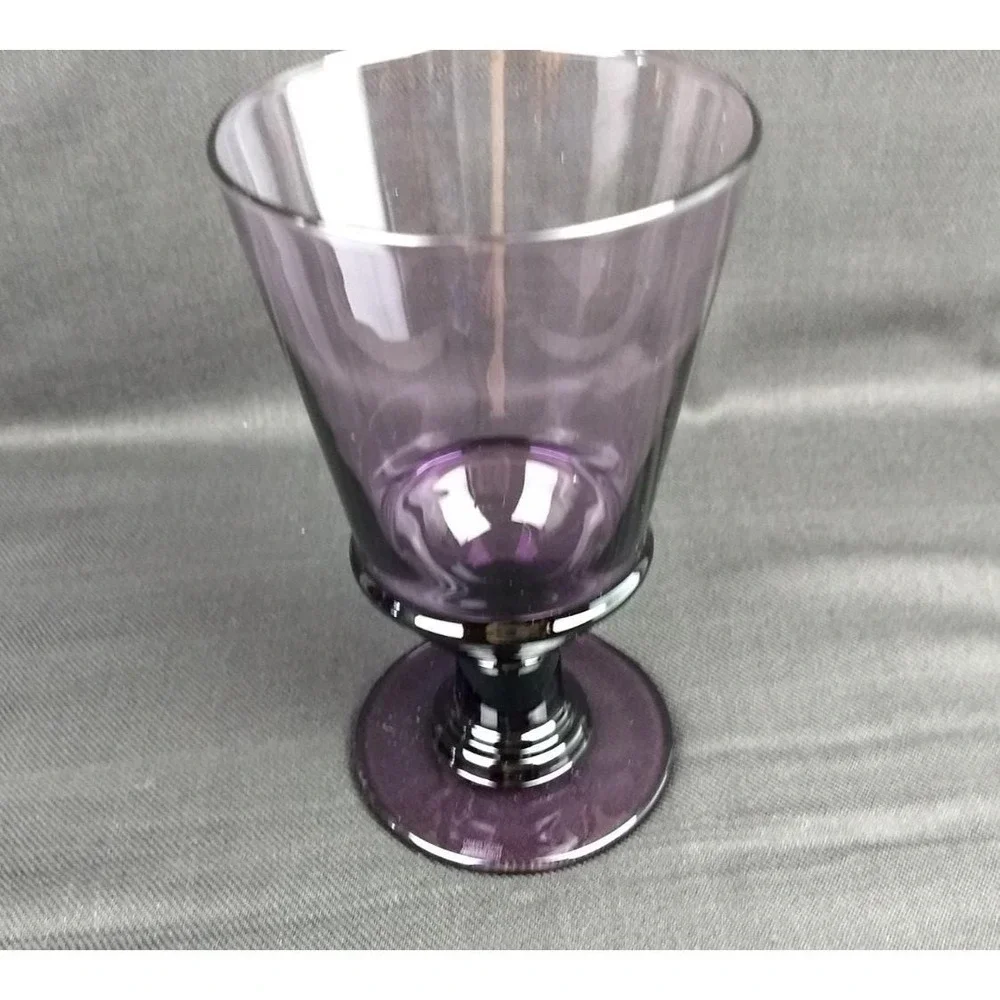 Waterford Crystal Great Room Water Goblet Darjeeling Series Amethyst Purple Logo
